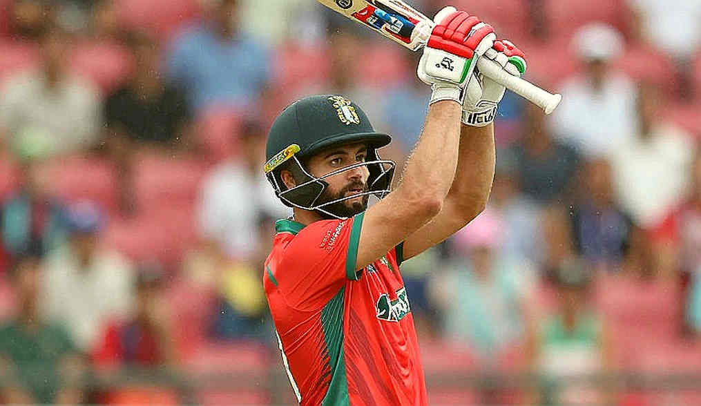 Kingsmead's Third Morning: South Africa on the Follow-On Brink as Batting Self-Destruction Hands Australia the Grip Kingsmead's Third Morning: South Africa on the Follow-On Brink as Batting Self-Destruction Hands Australia the Grip
