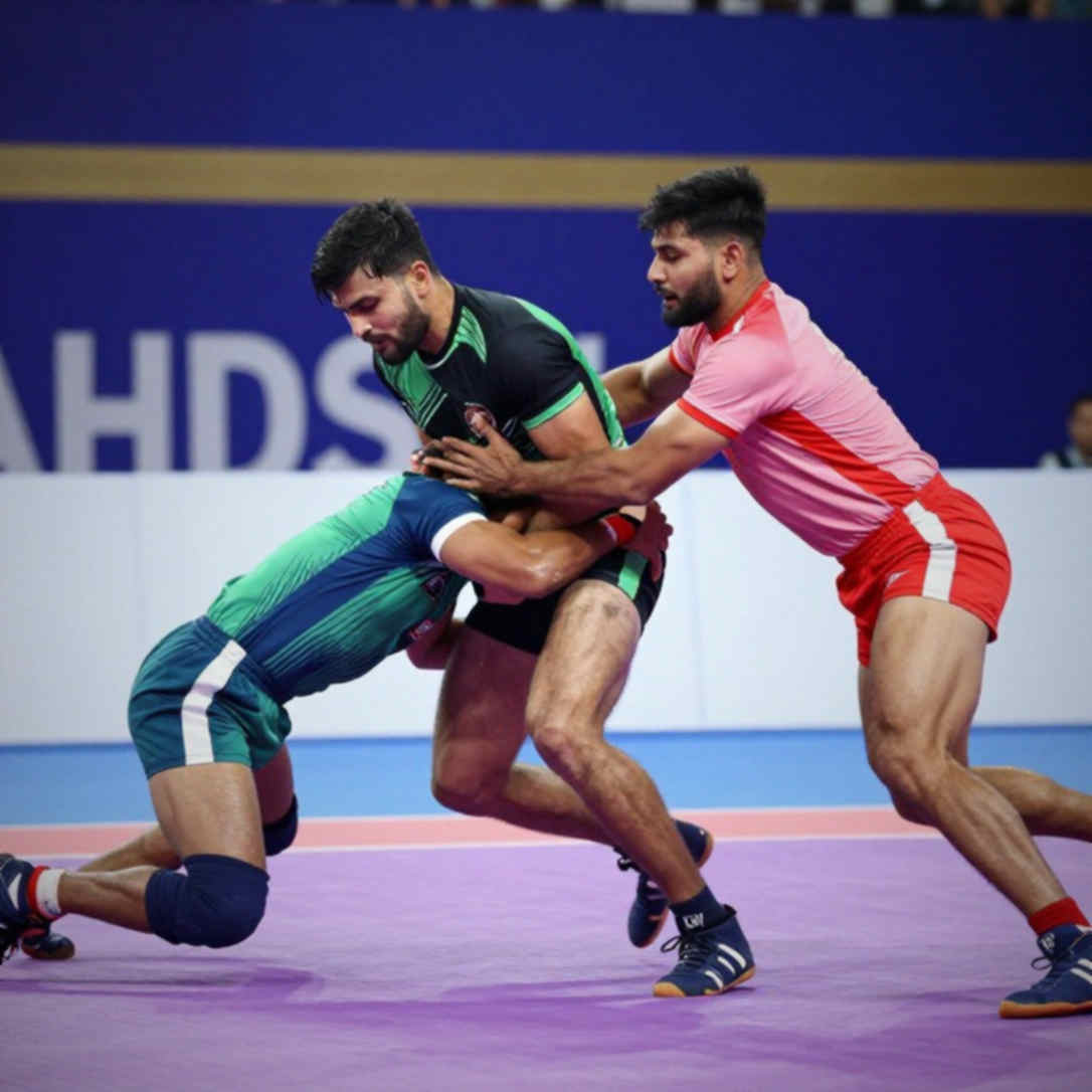 সোনালি ডাবলের আড়ালে: ভারতের কাবাডি সাম্রাজ্য কি ভেতর থেকে ফাঁপা?