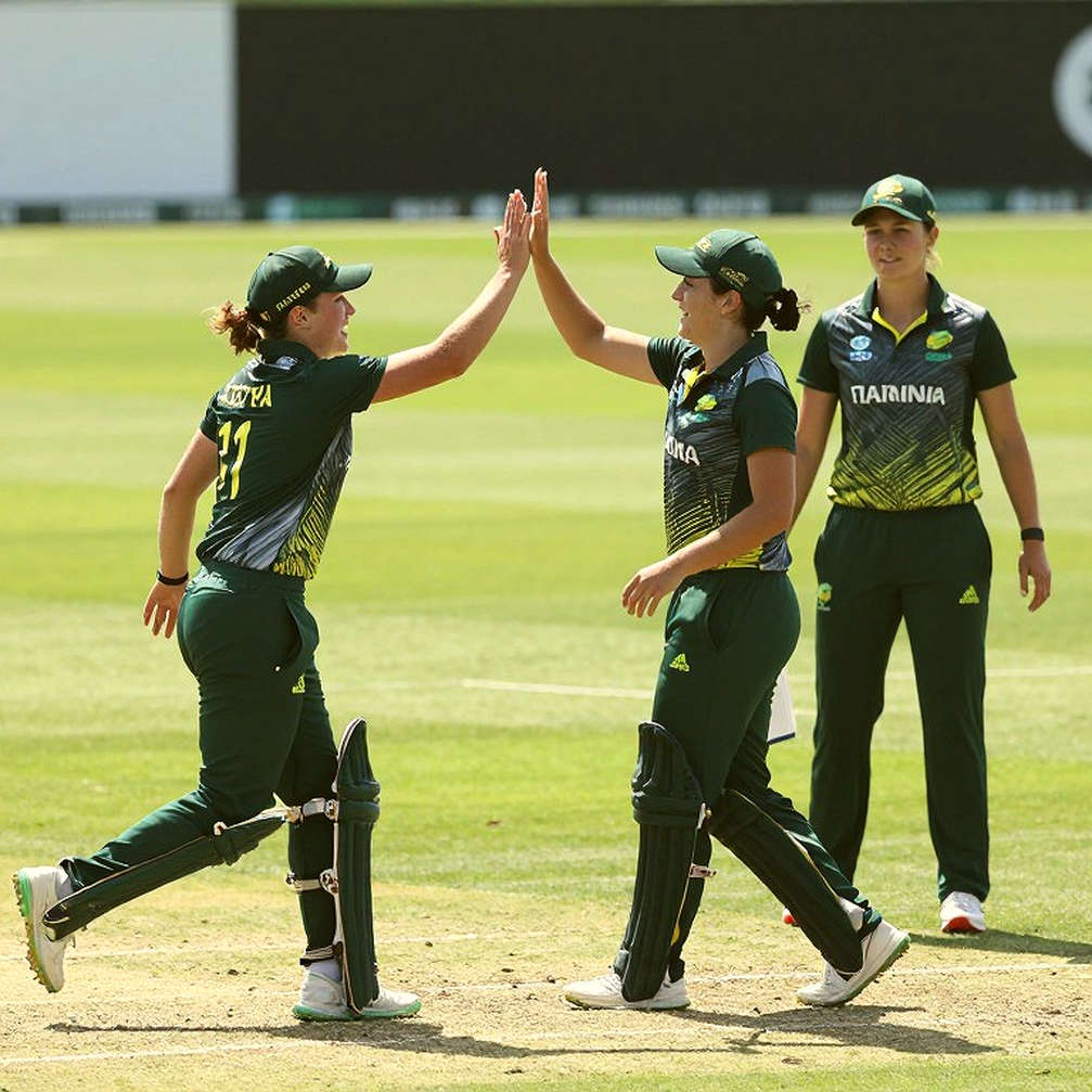 The Geometry of a Null Input: When Cricket Analysis Sits Down to Write Without Data The Geometry of a Null Input: When Cricket Analysis Sits Down to Write Without Data