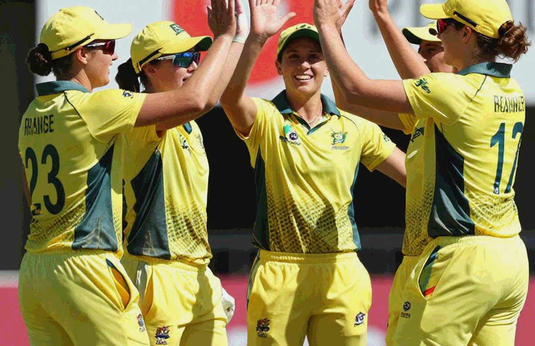 A Crowd of Calves and Side Strains: Auditing the Load on Australia's Pace Attack A Crowd of Calves and Side Strains: Auditing the Load on Australia's Pace Attack