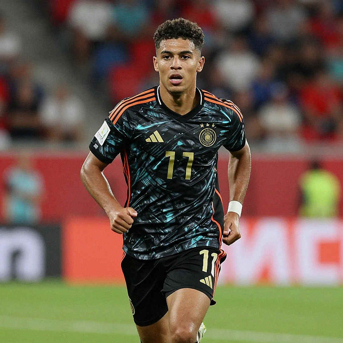 From the Empty Chair to London: Real Madrid's Return, Mbappé, and the Market's Five Percent From the Empty Chair to London: Real Madrid's Return, Mbappé, and the Market's Five Percent