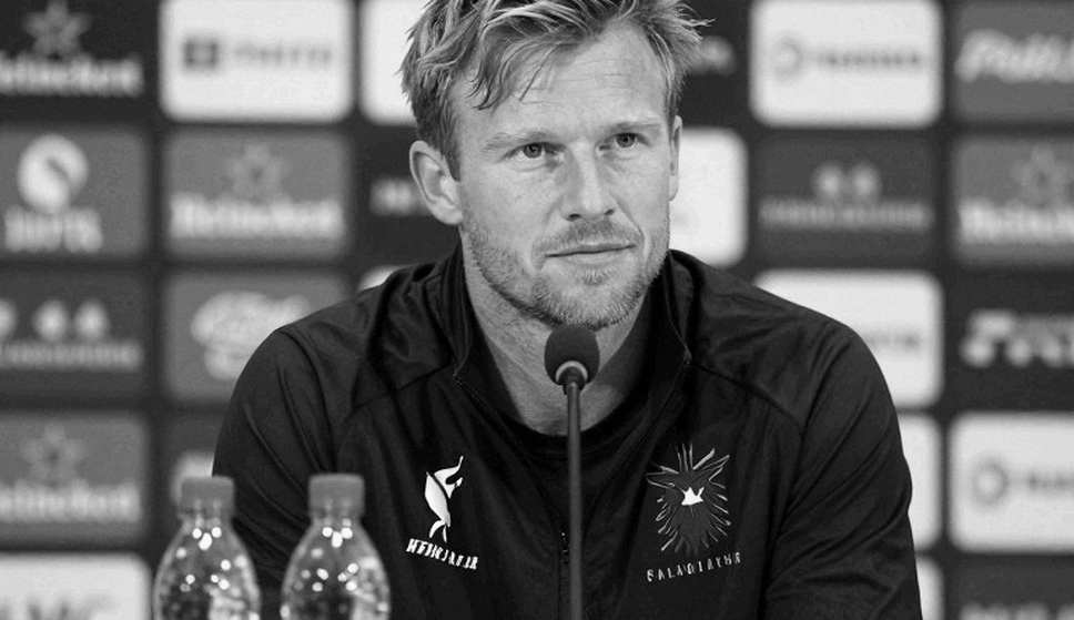 Twenty Balls Unused: England's 241 in Lahore Is a Top-Order Ledger, Not Shaheen's Magic Twenty Balls Unused: England's 241 in Lahore Is a Top-Order Ledger, Not Shaheen's Magic
