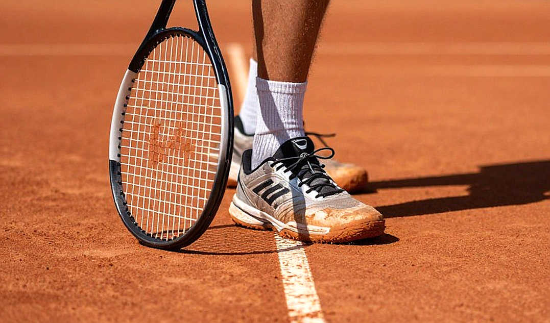 Jannik Sinner's China Open Withdrawal: Knee Injury and World No.1 Crisis Jannik Sinner's China Open Withdrawal: Knee Injury and World No.1 Crisis