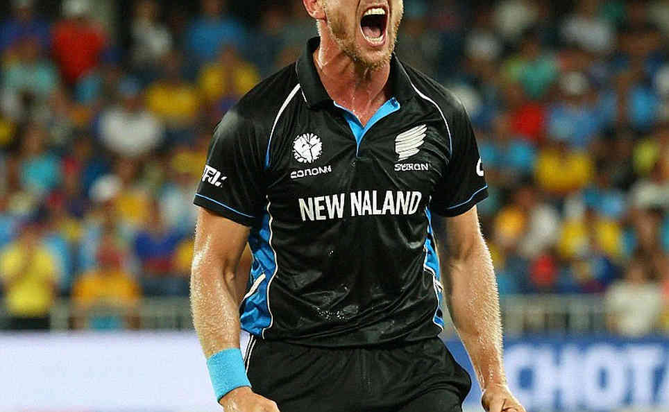 নিলামের হাতুড়ি যা মাপে না: ট্রান্সফার বাজারের হিসাব ও তার ফাঁক