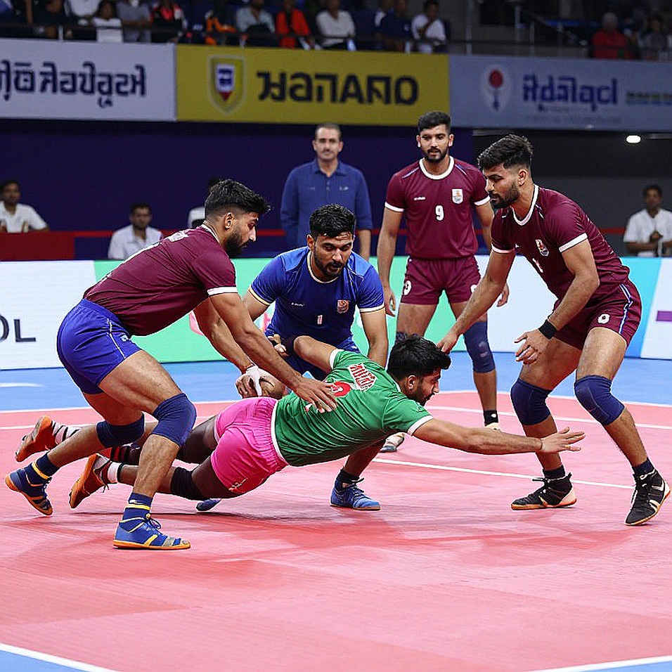 হাই-ফ্লায়ারের ছয় ফুট: নাগোয়ার ৪৯-২৪ স্কোর যেভাবে ভারতের আসল পরীক্ষাটা লুকিয়ে রাখে হাই-ফ্লায়ারের ছয় ফুট: নাগোয়ার ৪৯-২৪ স্কোর যেভাবে ভারতের আসল পরীক্ষাটা লুকিয়ে রাখে