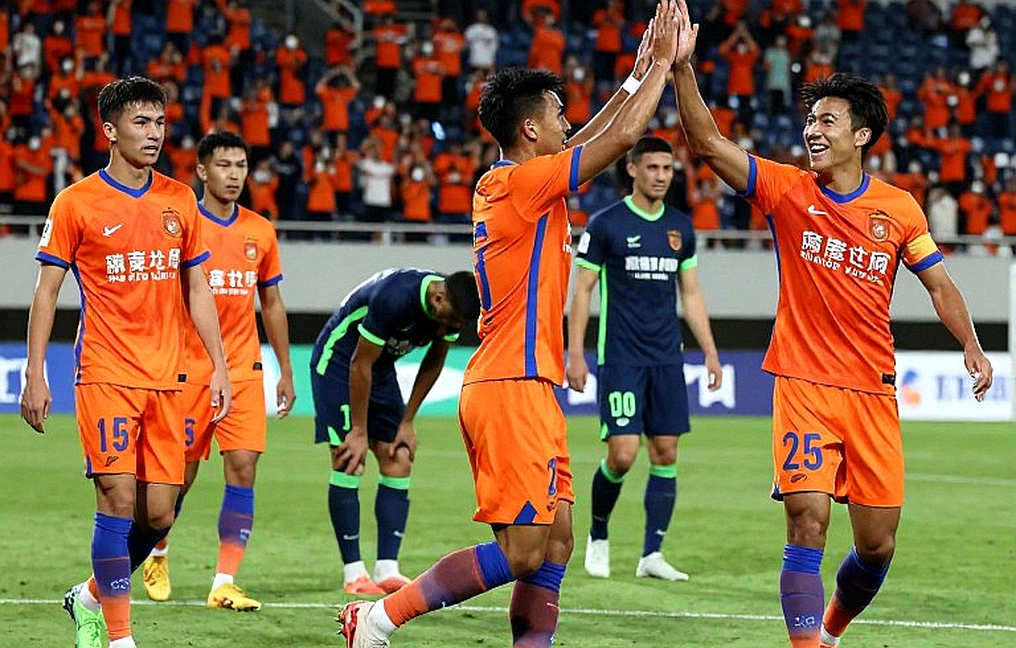 পারসিজার চার ম্যাচে চার জয়: 'পরিবার' তত্ত্বের আড়ালে যে সংখ্যাগুলো এখনো নেই পারসিজার চার ম্যাচে চার জয়: 'পরিবার' তত্ত্বের আড়ালে যে সংখ্যাগুলো এখনো নেই